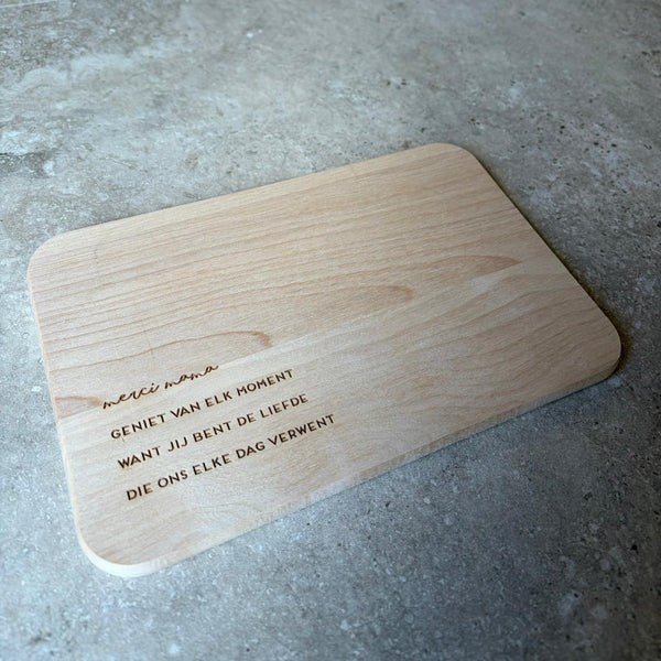 Houten broodplank met spreuk