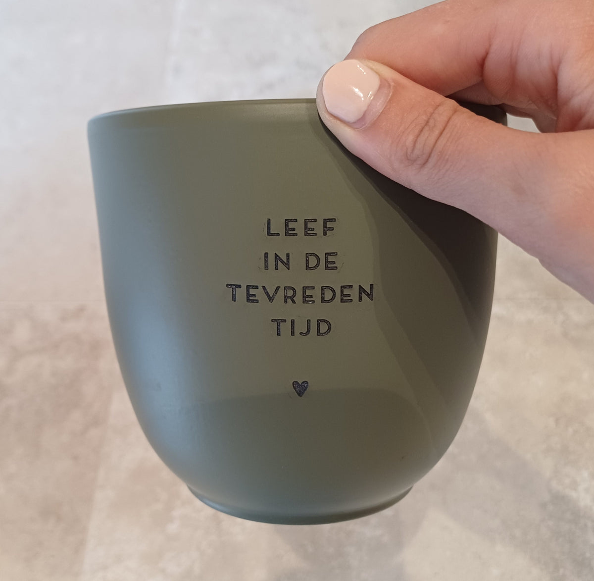 Bloempot - leef in de tevreden tijd