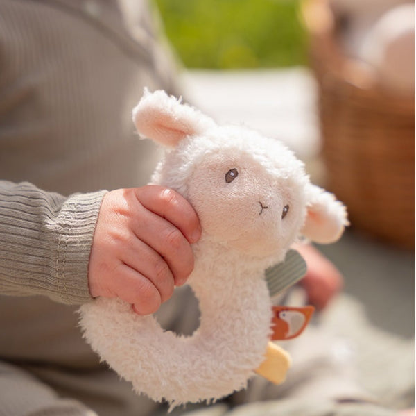 Zachte ringrammelaar schaap