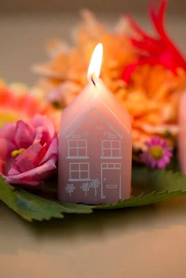 Kaars - klein huisje zomer roze