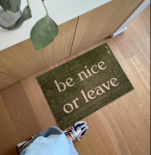 Vloermat 'be nice or leave' (Jane)
