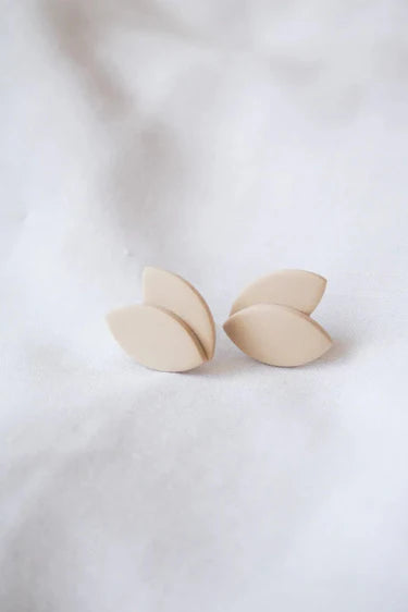 Oorbellen - Vaasa beige