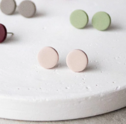 Oorbellen - Li Studs licht roze
